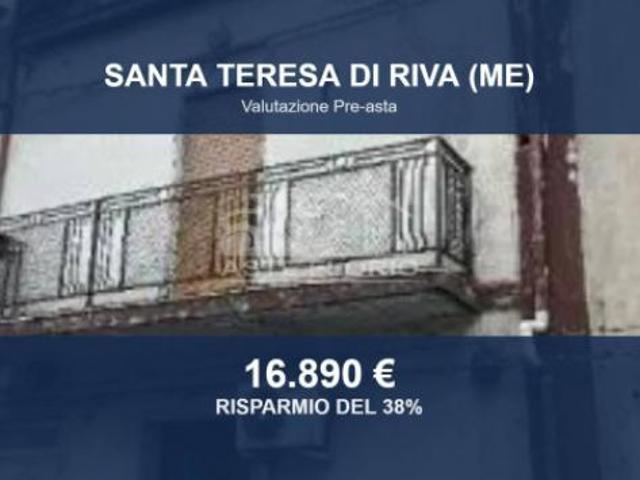 Immobile in asta di 113 m in vendita a Santa Teresa di Riva