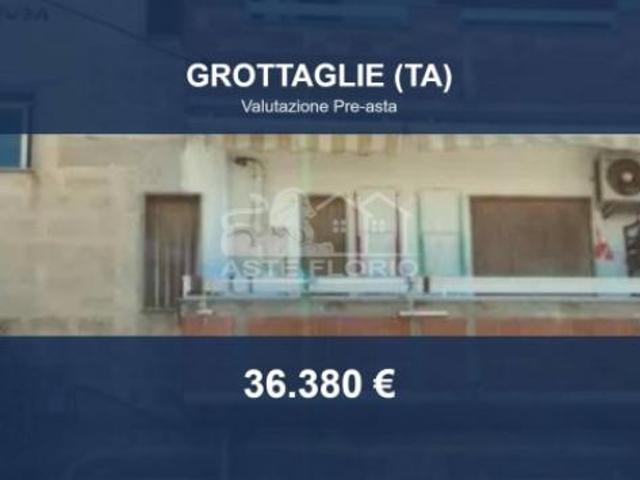 Immobile in asta di 110 m in vendita a Grottaglie