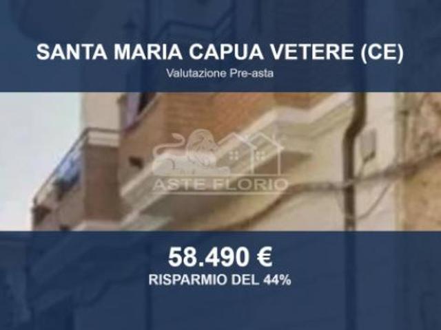 Immobile in asta di 110 m in vendita a Santa Maria Capua Vetere