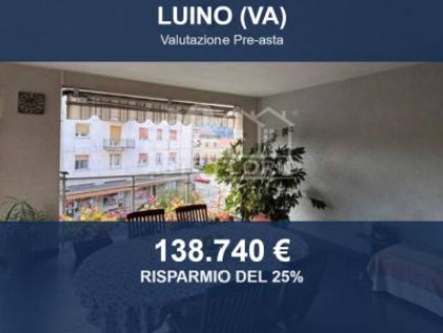Immobile in asta di 111 m, box auto in vendita a Luino