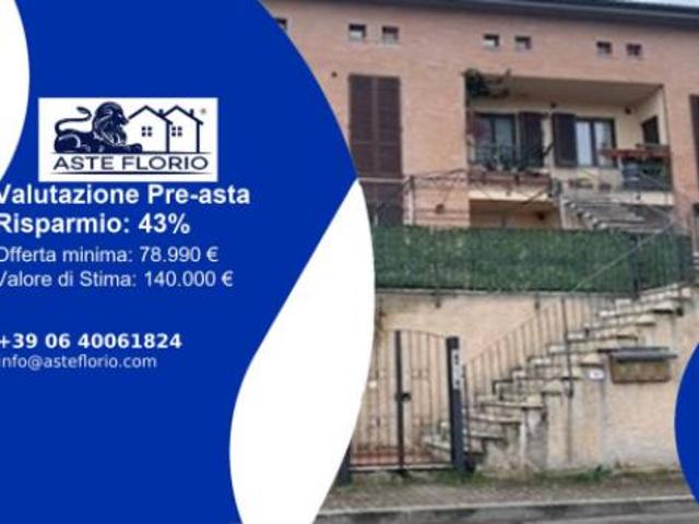 Immobile in asta di 111 m, box auto in vendita a Monteroni d'Arbia