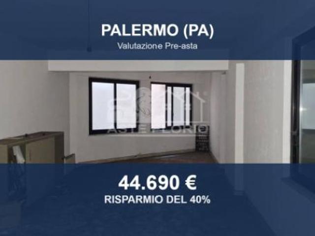 Immobile in asta di 111 m in vendita a Palermo