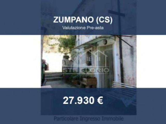 Immobile in asta di 112 m in vendita a Zumpano