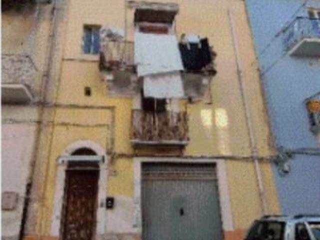 Immobile in asta di 112 m in vendita a Ragusa
