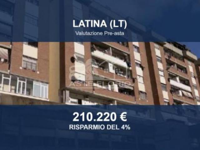 Immobile in asta di 117 m in vendita a Latina