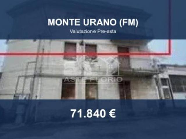Immobile in asta di 115 m con più di 5 locali in vendita a Monte Urano