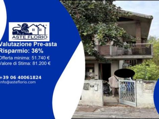 Immobile in asta di 116 m in vendita a Tresignana