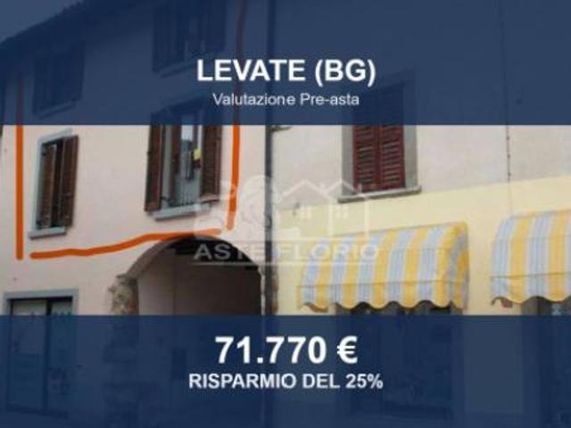 Immobile in asta di 116 m in vendita a Levate