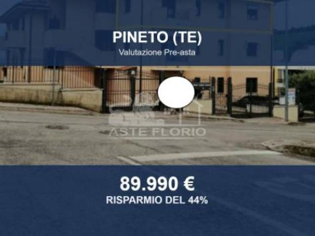 Immobile in asta di 116 m in vendita a Pineto