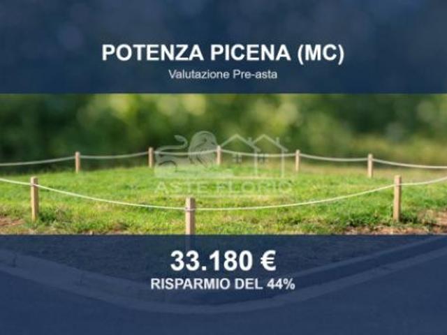 Immobile in asta di 1180 m in vendita a Potenza Picena