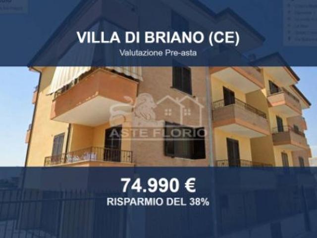 Immobile in asta di 118 m, box auto in vendita a Villa di Briano
