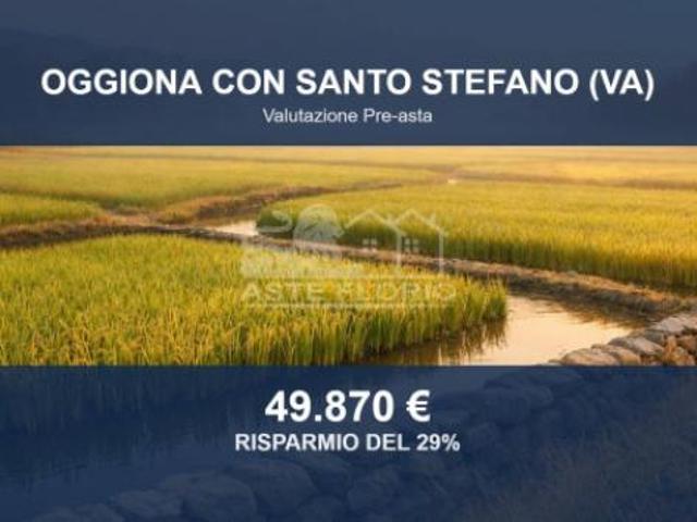Immobile in asta di 1195 m in vendita a Oggiona con Santo Stefano