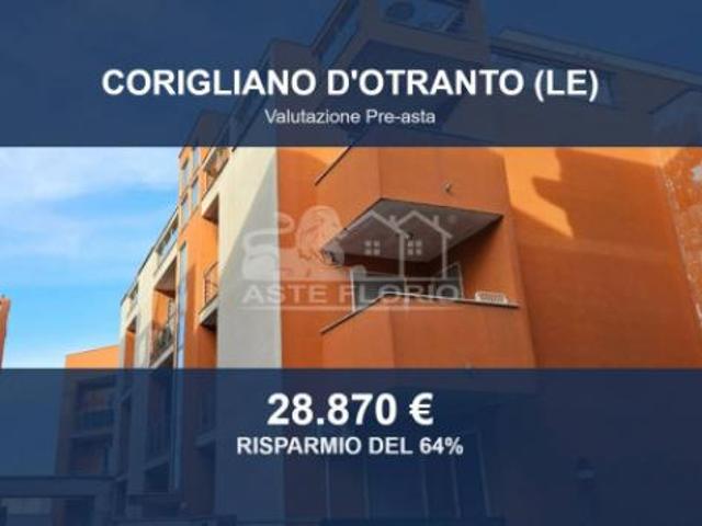 Immobile in asta di 119 m con più di 5 locali e box auto in vendita a Corigliano d'Otranto