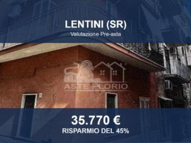 Immobile in asta di 119 m con più di 5 locali in vendita a Lentini