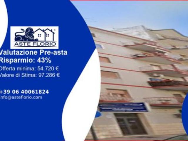 Immobile in asta di 119 m in vendita a Taranto