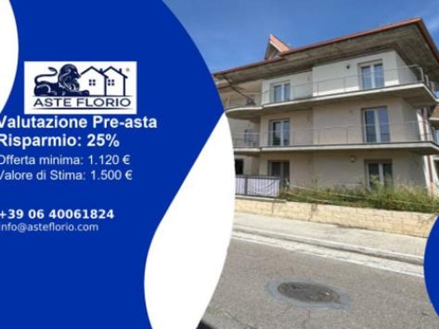 Immobile in asta di 11 m in vendita a Nichelino