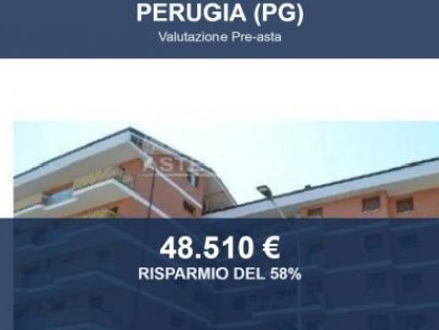 Immobile in asta di 120 m con più di 5 locali e box auto in vendita a Perugia