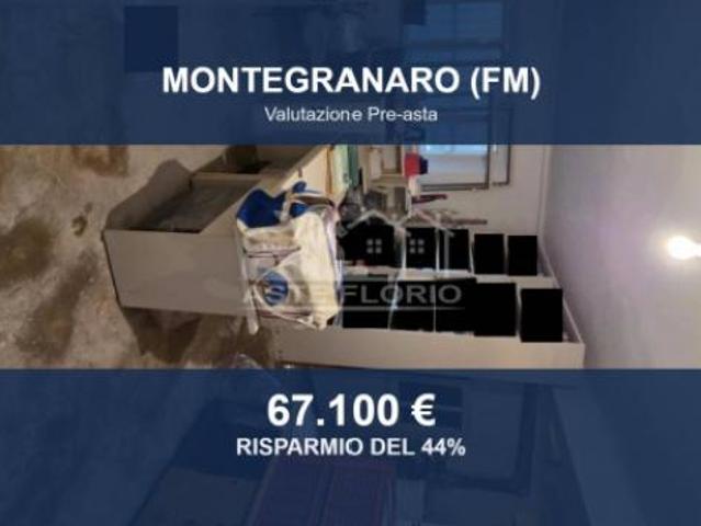 Immobile in asta di 120 m con più di 5 locali in vendita a Montegranaro