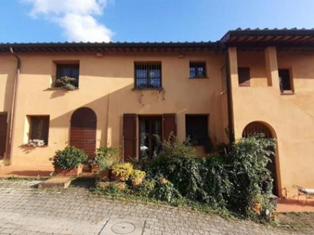 Immobile in asta di 120 m con più di 5 locali in vendita a San Giuliano Terme