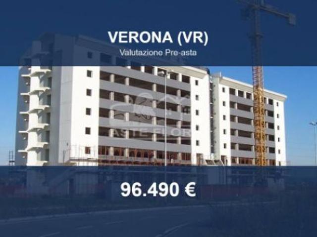 Immobile in asta di 120 m in vendita a Verona