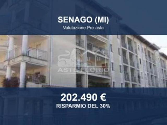 Immobile in asta di 121 m, box auto in vendita a Senago