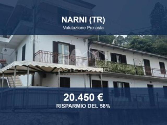 Immobile in asta di 121 m con più di 5 locali in vendita a Narni