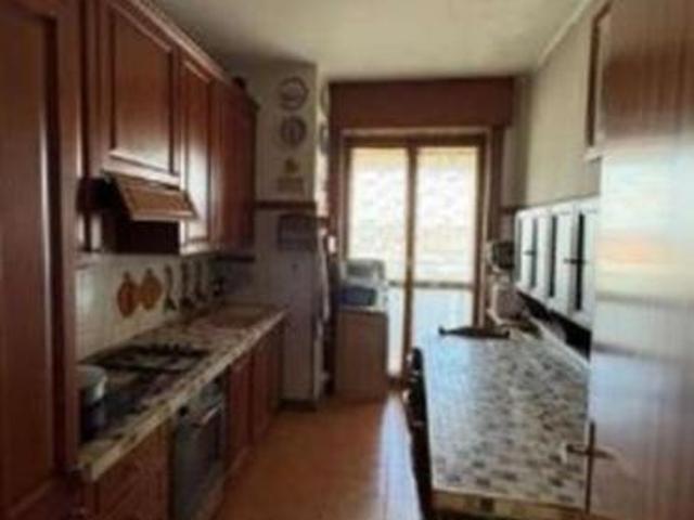Immobile in asta di 121 m in vendita a Cologno Monzese