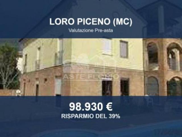 Immobile in asta di 121 m in vendita a Loro Piceno