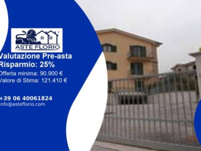 Immobile in asta di 127 m, box auto in vendita a Montegiorgio