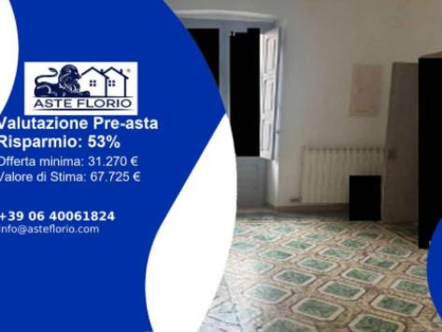 Immobile in asta di 124 m in vendita a Maddaloni