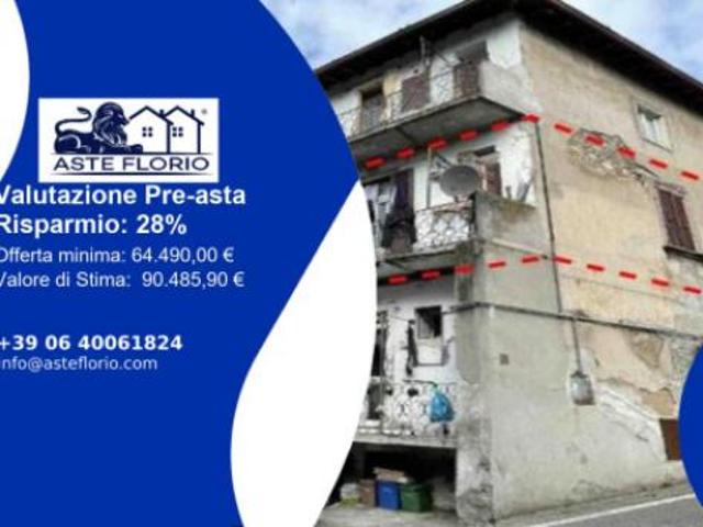 Immobile in asta di 125 m, box auto in vendita a Seriate