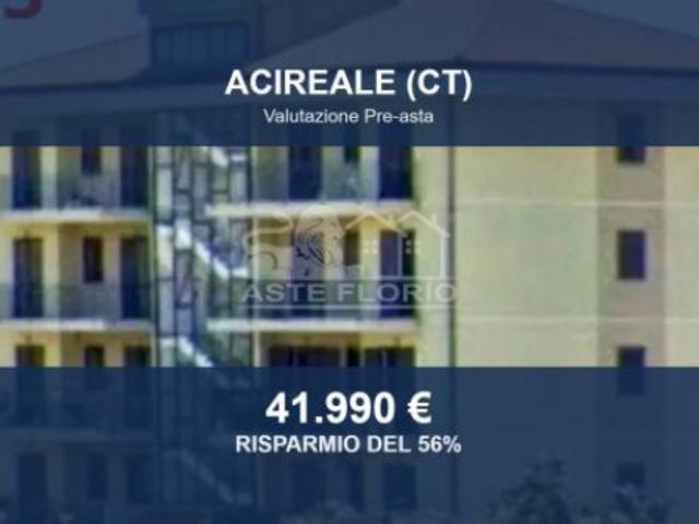 Immobile in asta di 126 m, box auto in vendita a Acireale