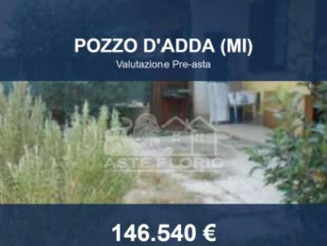 Immobile in asta di 126 m, box auto in vendita a Pozzo d'Adda