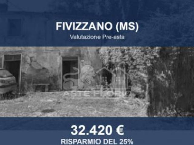 Immobile in asta di 126 m con più di 5 locali in vendita a Fivizzano