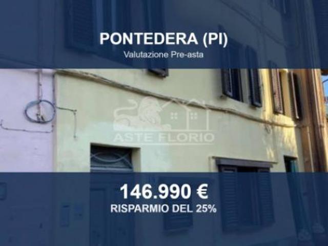 Immobile in asta di 126 m in vendita a Pontedera