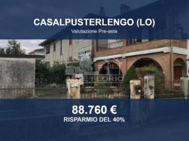 Immobile in asta di 128 m, box auto doppio in vendita a Casalpusterlengo