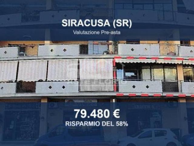 Immobile in asta di 128 m, box auto in vendita a Siracusa