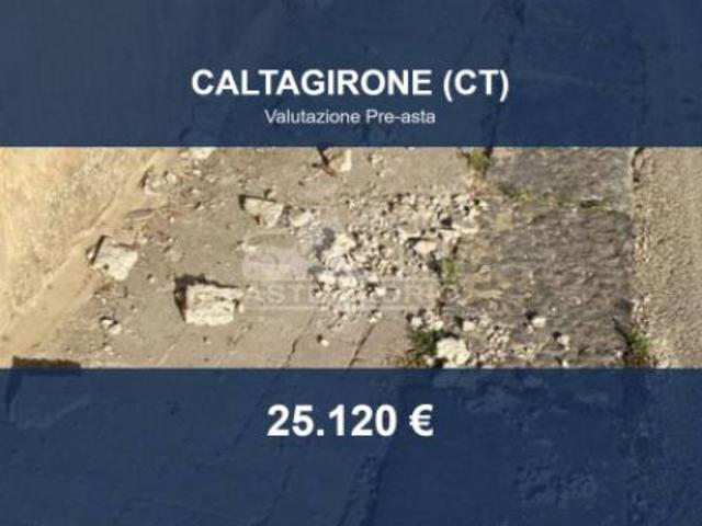 Immobile in asta di 128 m con più di 5 locali in vendita a Caltagirone