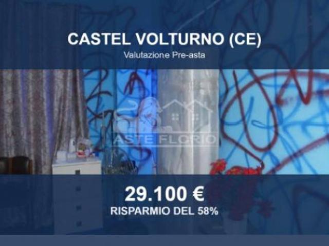Immobile in asta di 128 m con più di 5 locali in vendita a Castel Volturno