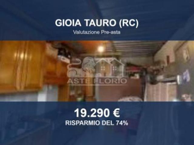 Immobile in asta di 128 m in vendita a Gioia Tauro