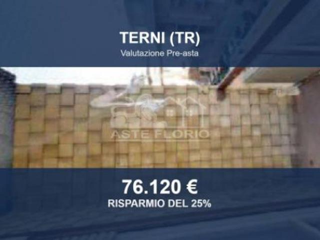 Immobile in asta di 129 m in vendita a Terni