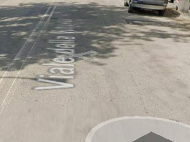 Immobile in asta di 12 m, box auto in vendita a Jesi