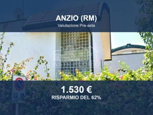 Immobile in asta di 12 m in vendita a Anzio
