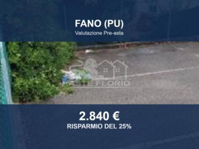Immobile in asta di 12 m in vendita a Fano