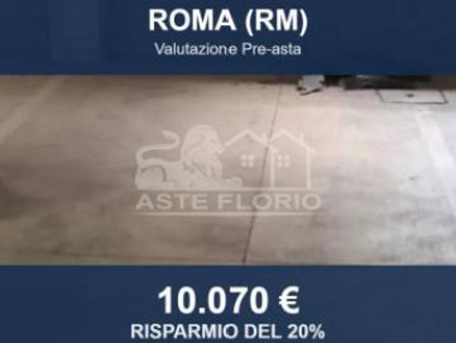 Immobile in asta di 12 m in vendita a Roma