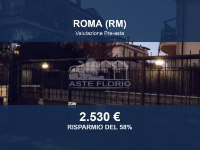 Immobile in asta di 12 m in vendita a Roma