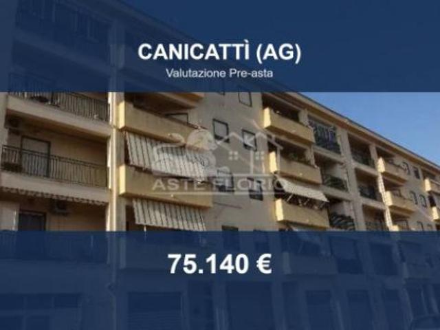 Immobile in asta di 133 m con più di 5 locali in vendita a Canicattì