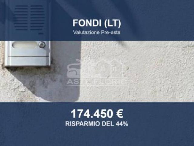 Immobile in asta di 133 m in vendita a Fondi