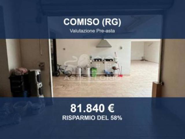 Immobile in asta di 130 m, box auto in vendita a Comiso