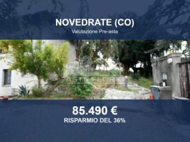 Immobile in asta di 131 m con più di 5 locali in vendita a Novedrate